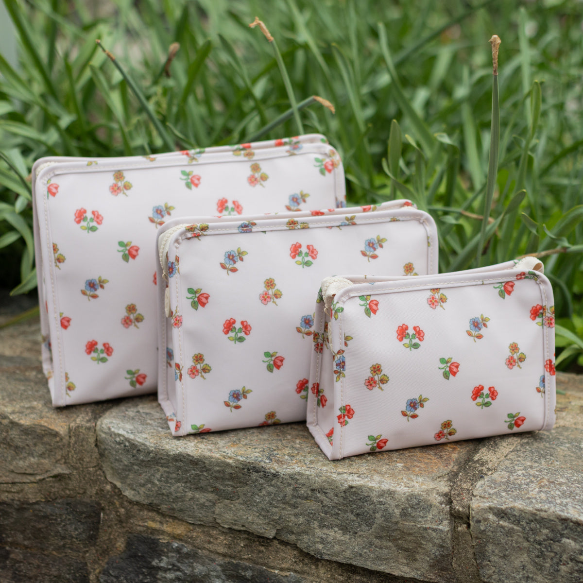 ROADIE MEDIUM Zip Pouch - CHARLOTTE